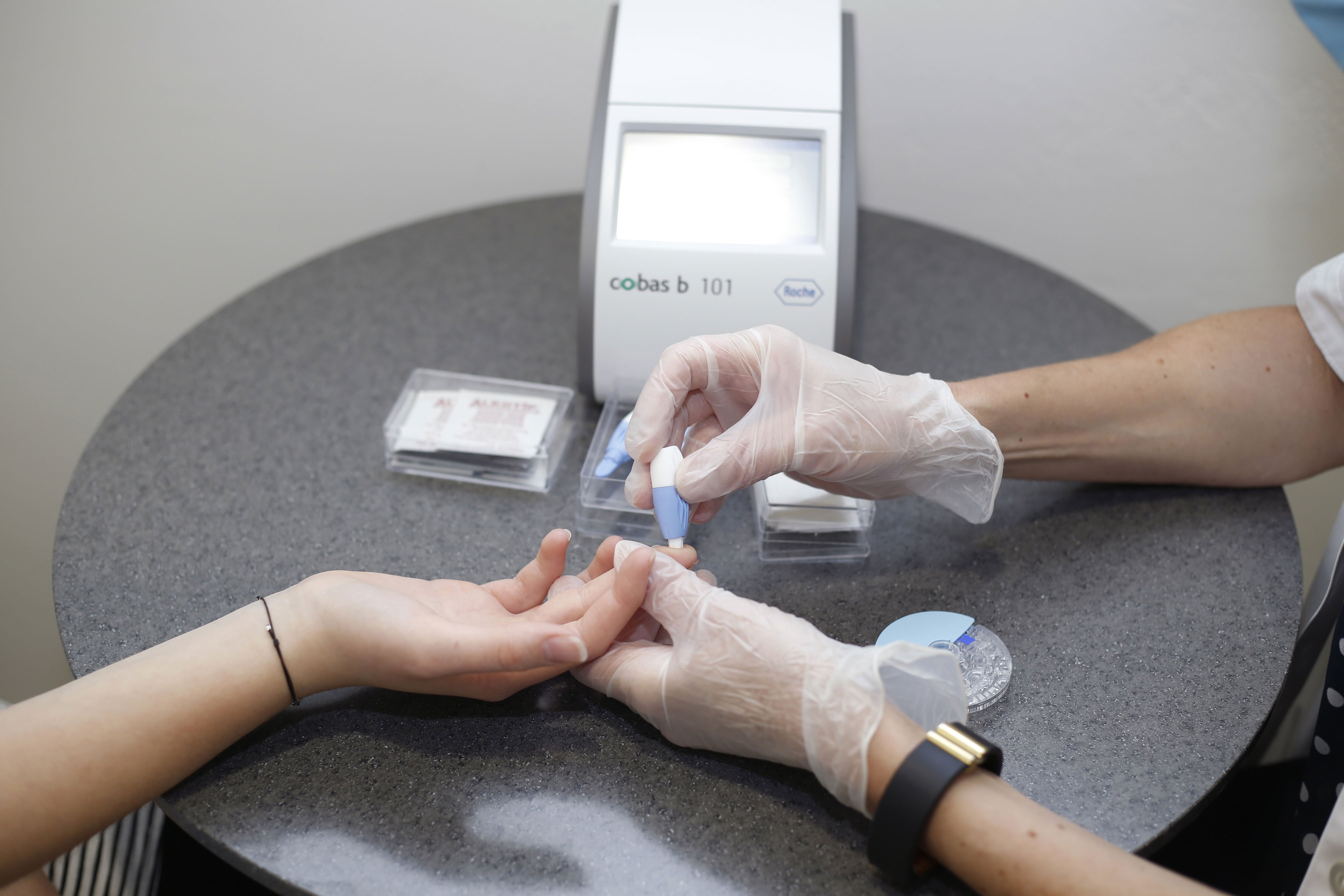 Dienstleistung_Cholesterinmessung